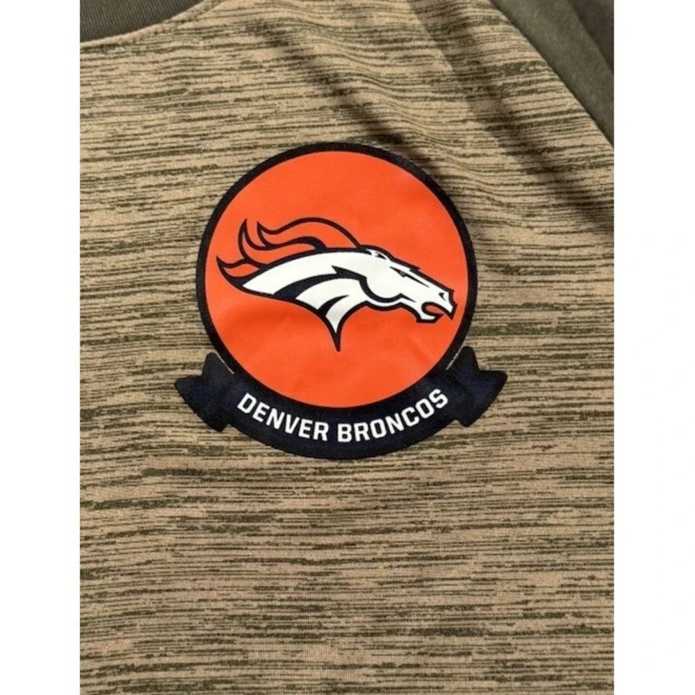 Nike Denver Broncos Salute to Service T-Shirt Womens Medium Green 3/4 Sleeve NFL